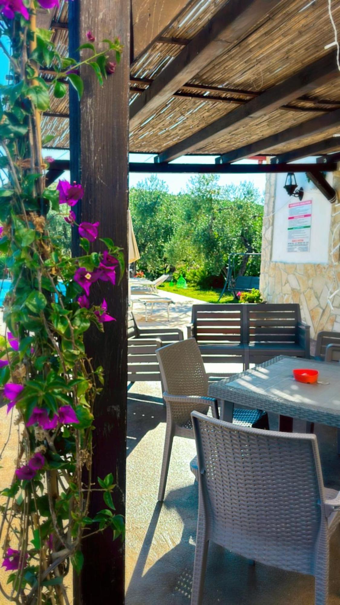 Agriturismo Azzarone Vieste Bagian luar foto