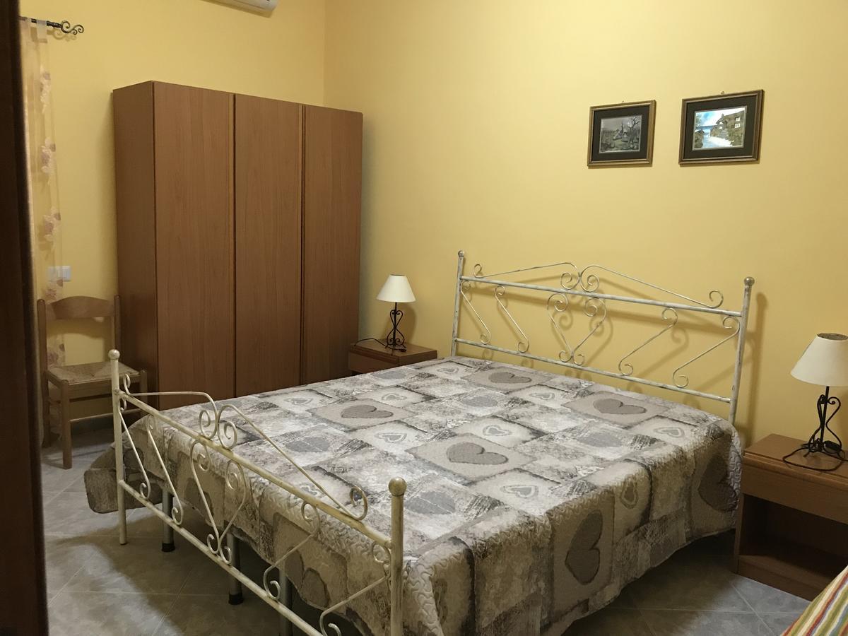 Agriturismo Azzarone Vieste Bagian luar foto